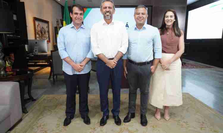 Mombaça conquista investimentos significativos em infraestrutura, educação e esporte